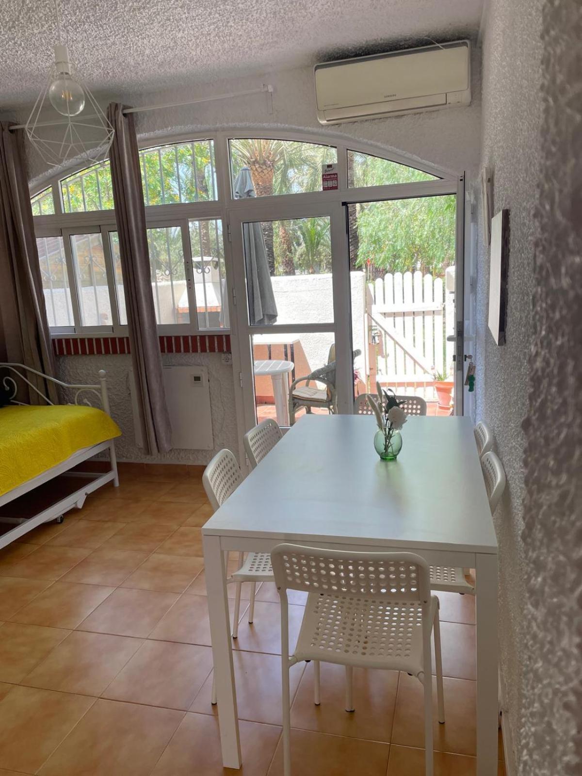 Villa Mare - 2 Beds With Balcony, Patio And Pool And Direct Park Access Мурсия Экстерьер фото